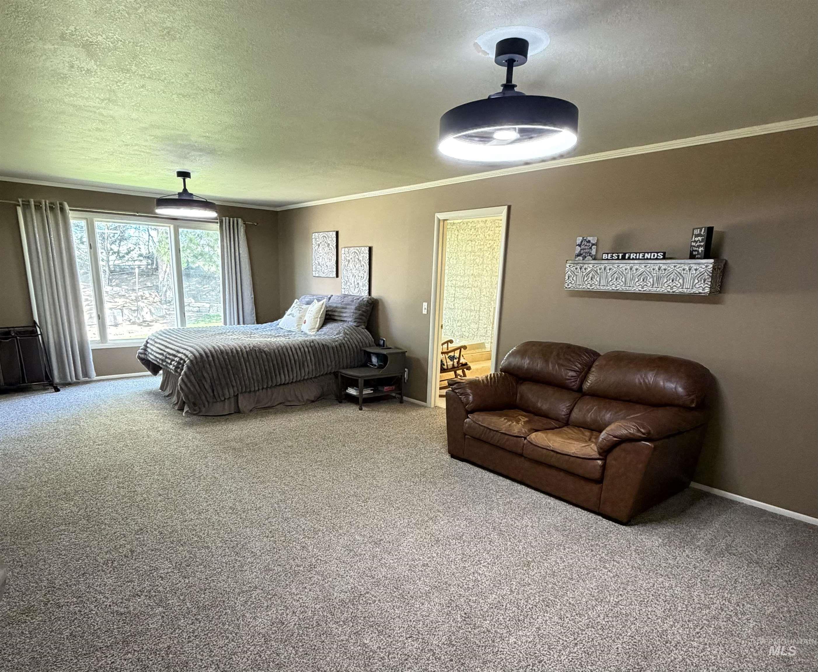 880 Jenkins Creek Rd - Image 9