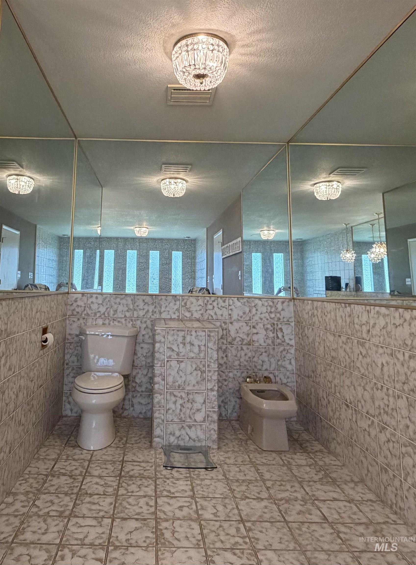 880 Jenkins Creek Rd - Image 12