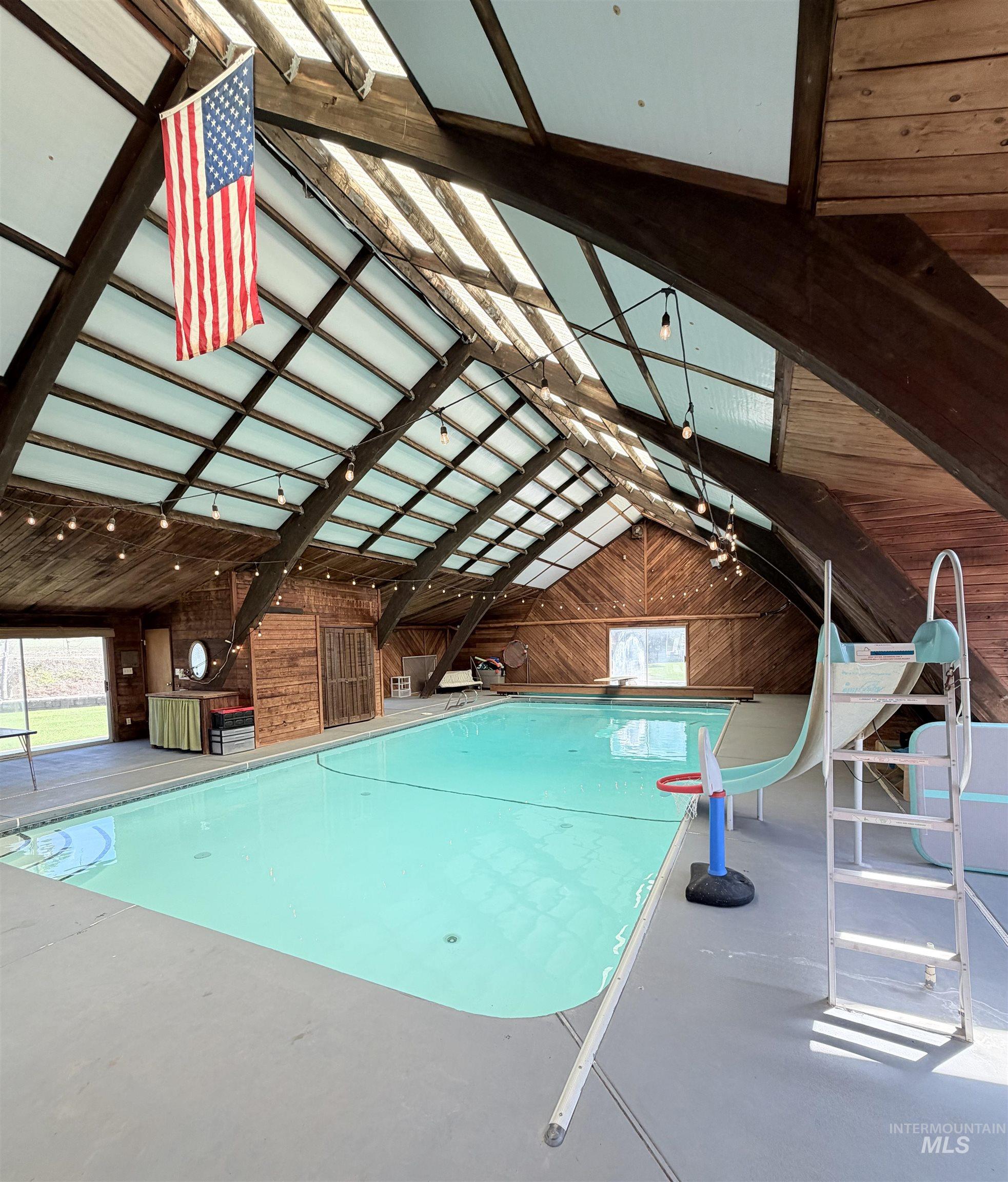 880 Jenkins Creek Rd - Image 32