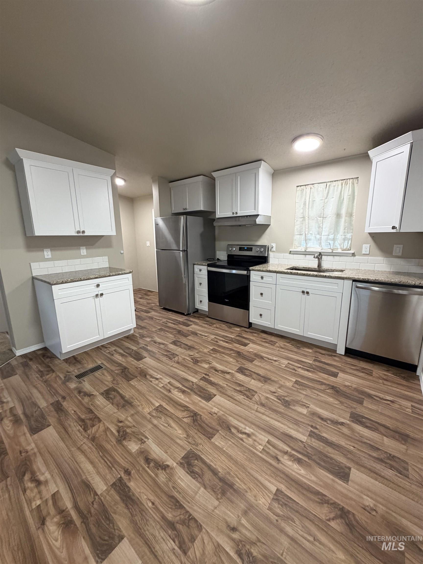 815 E Liberty - Image 7