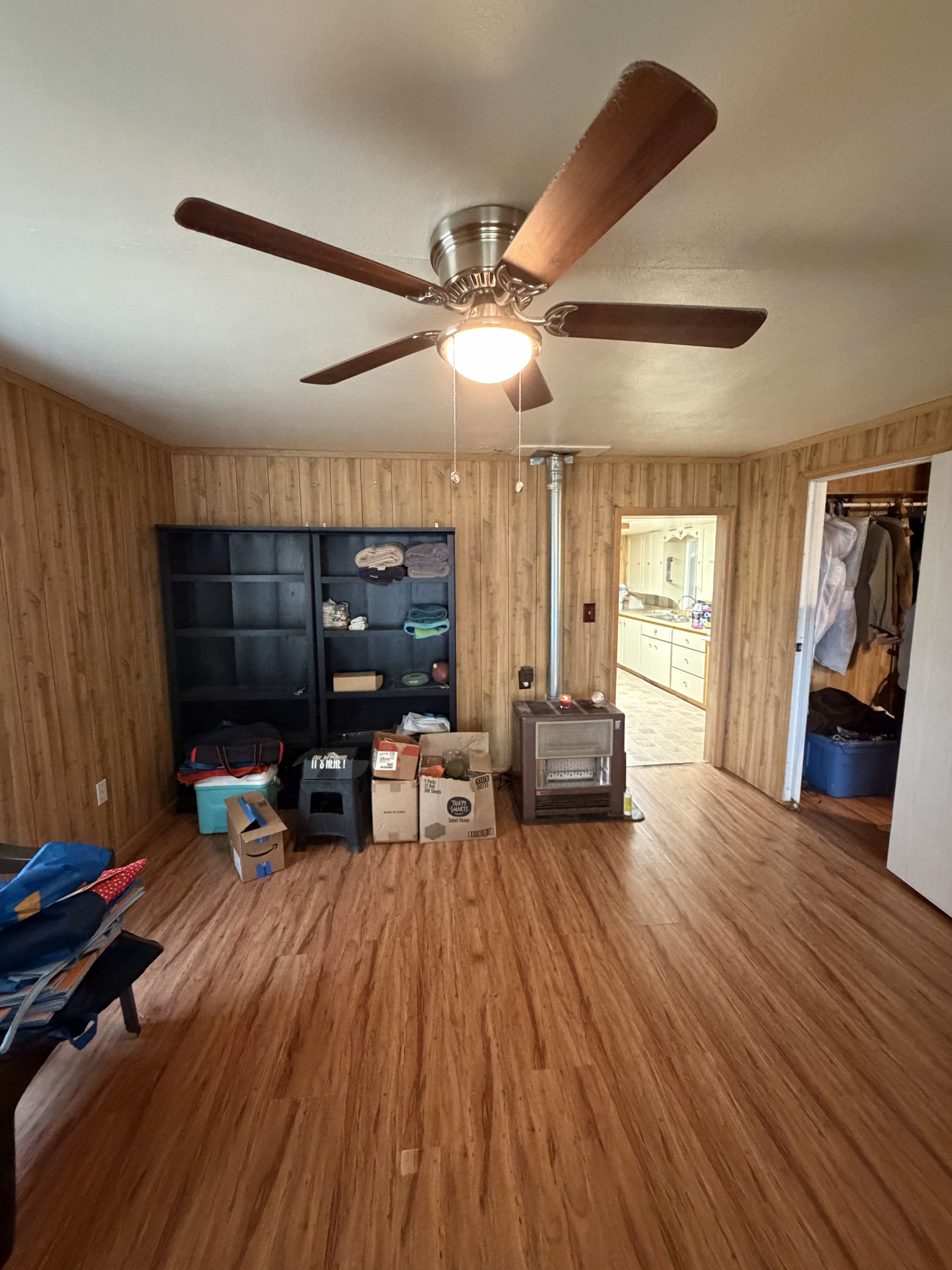 457 E. Galloway - Image 4