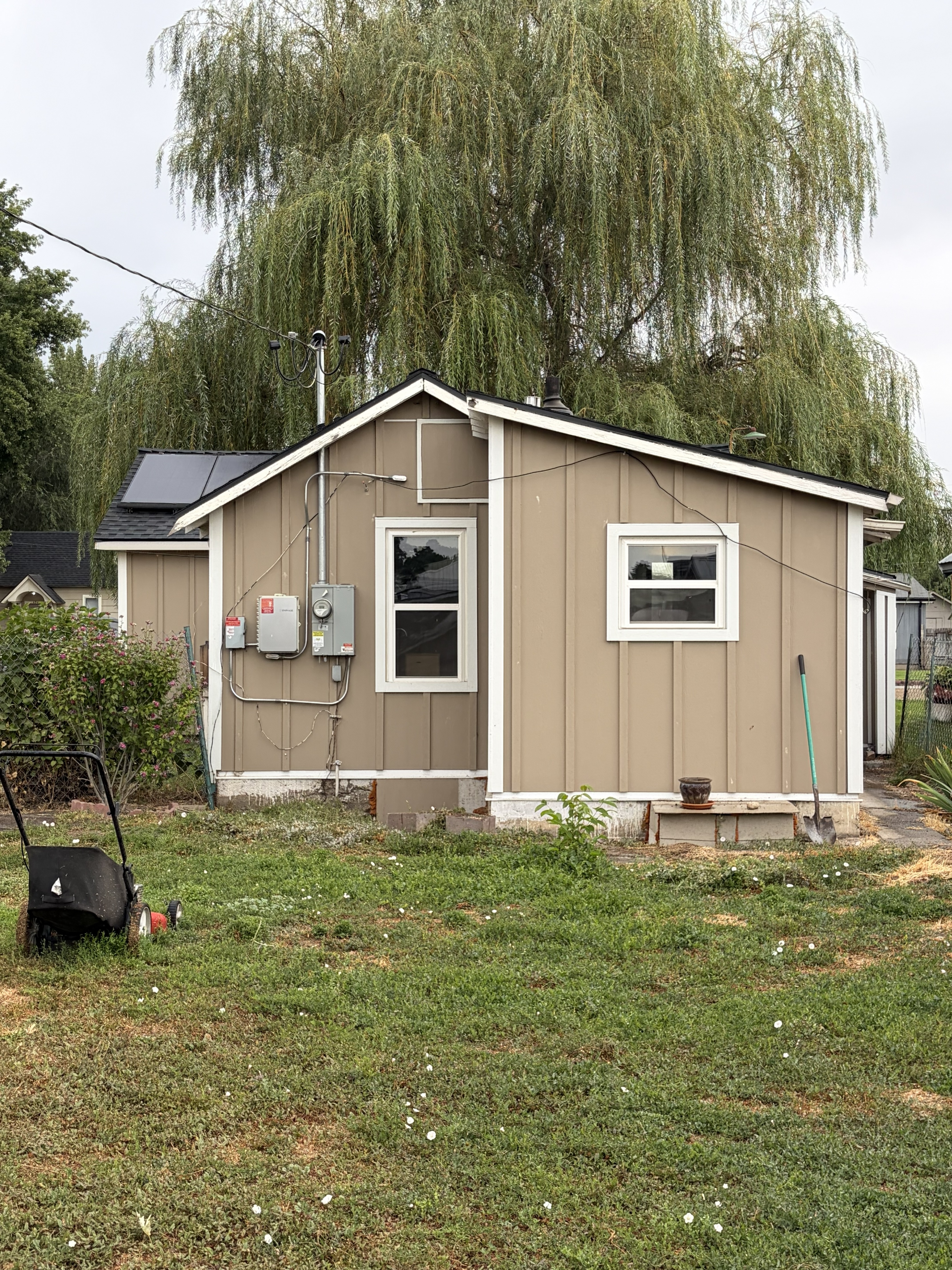 457 E. Galloway - Image 18