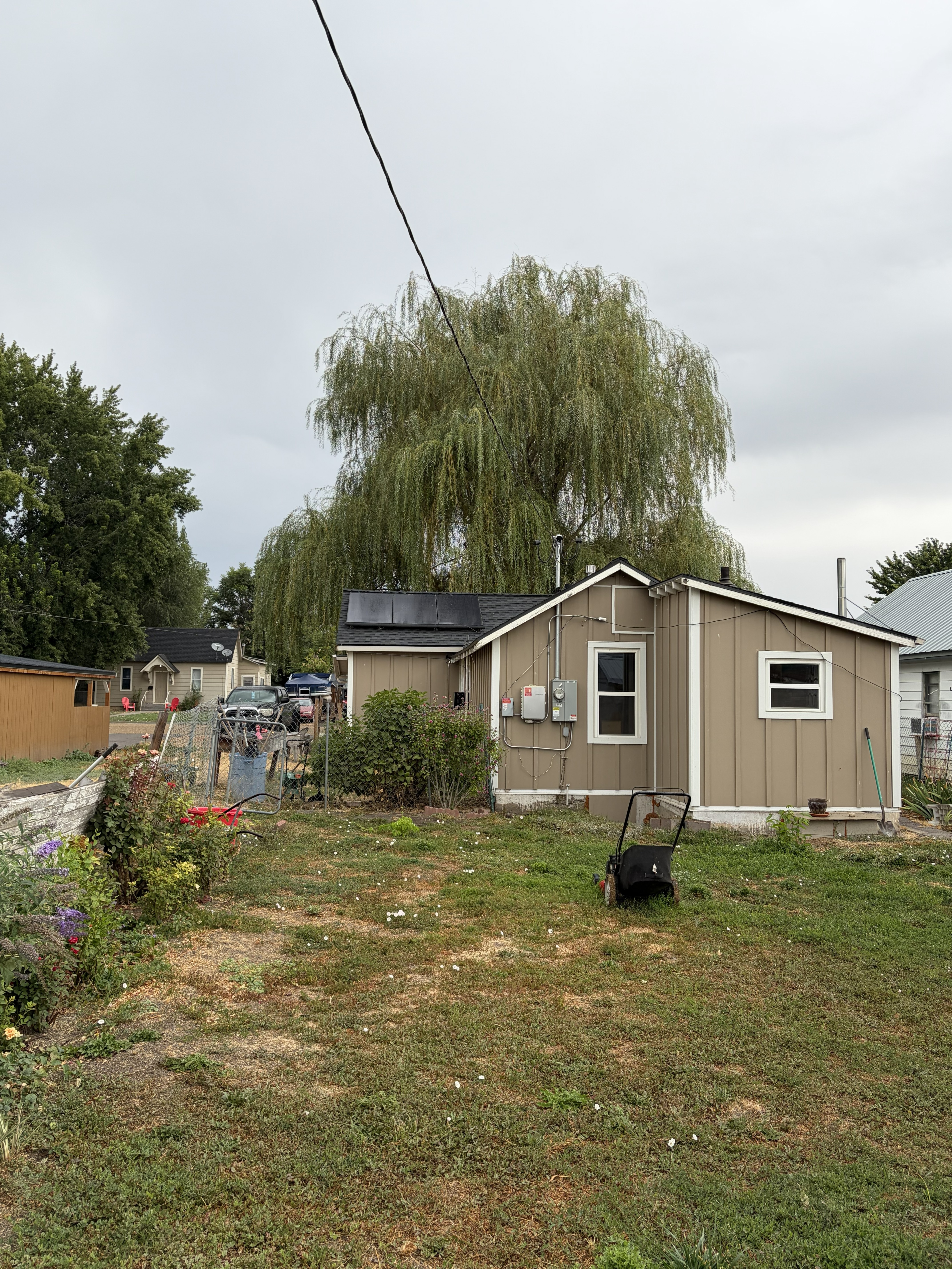 457 E. Galloway - Image 20
