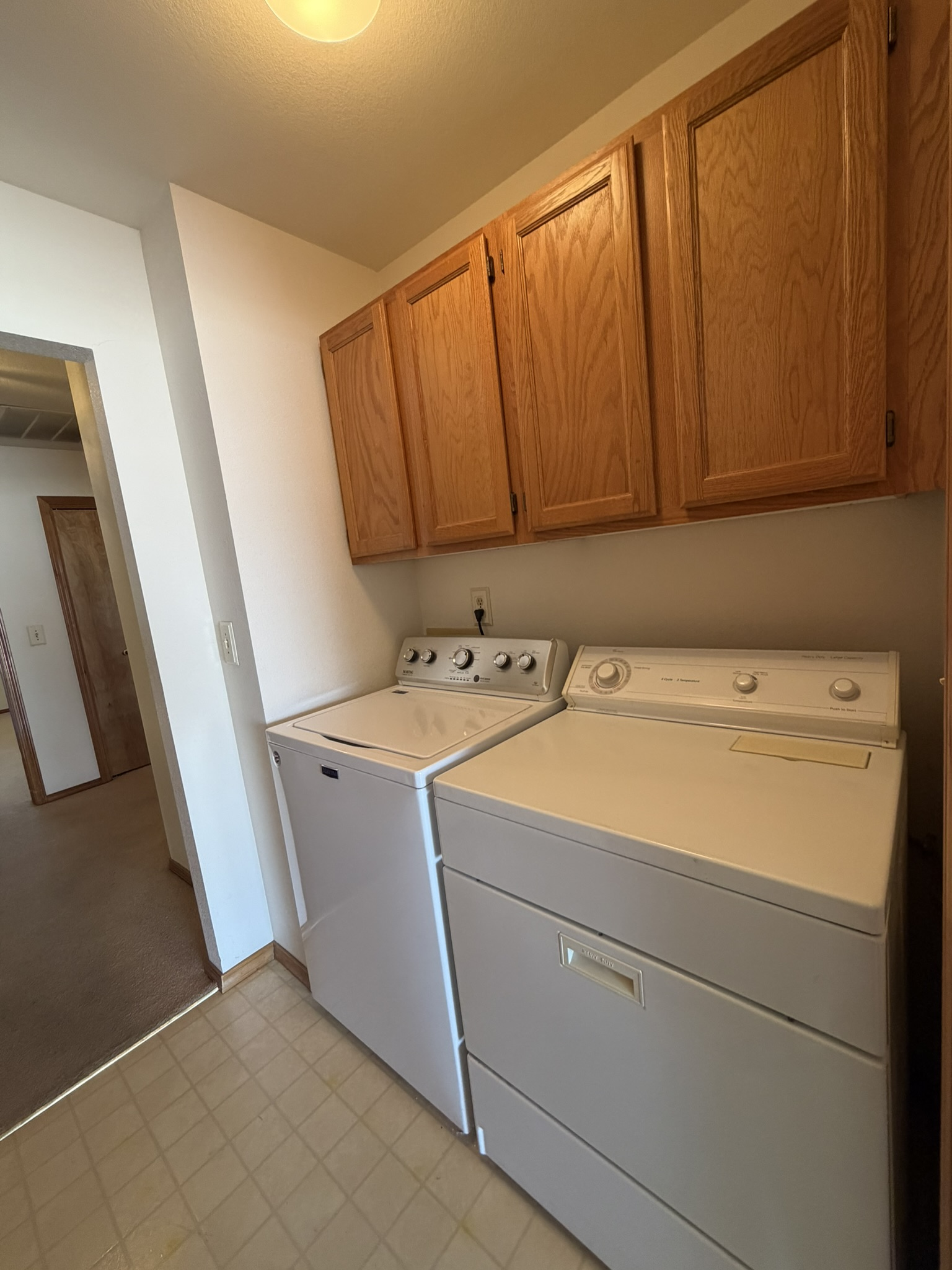 1865 Fairview St - Image 31